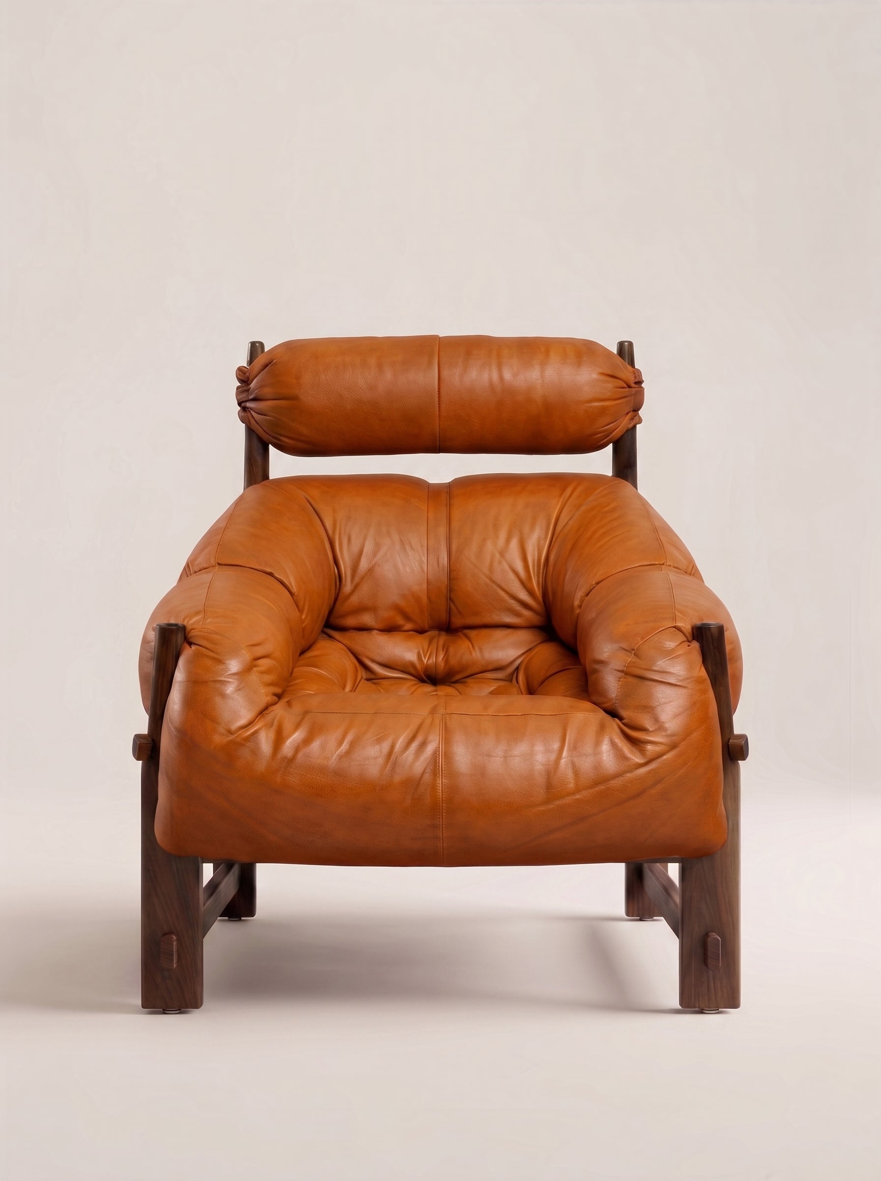 Corral Lounge Chair
