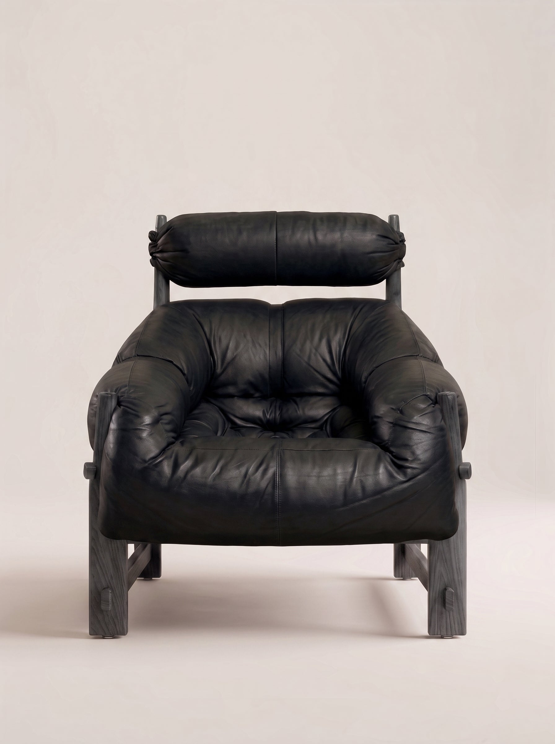 Corral Lounge Chair
